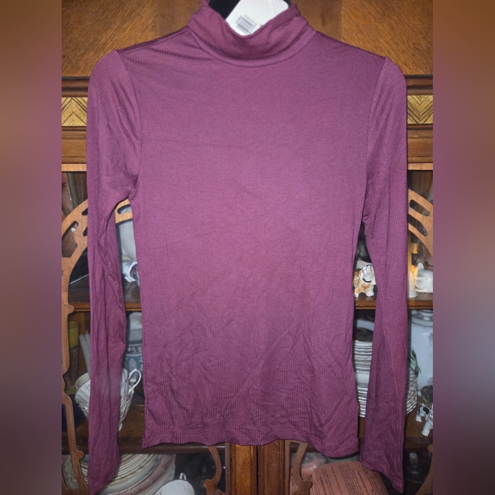 Levi's Women's Turtleneck
